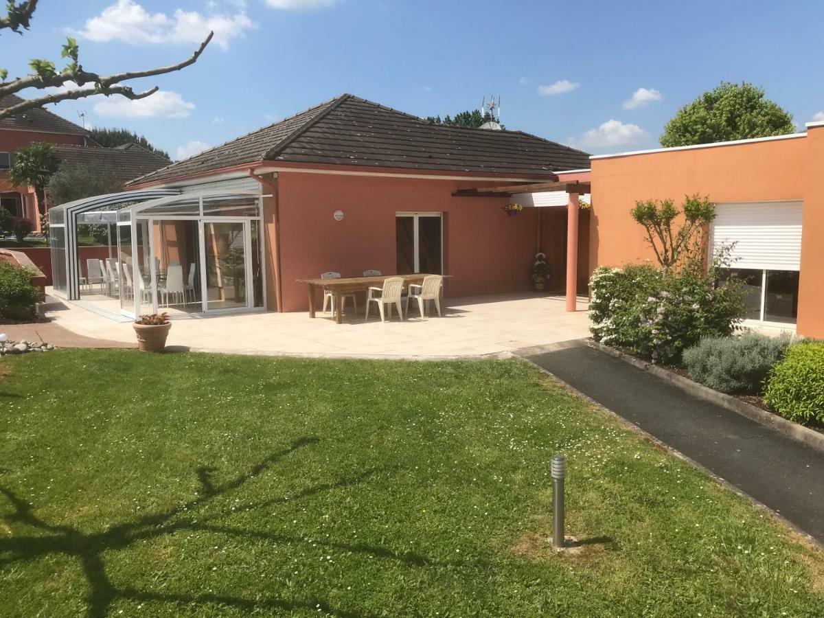 Chambres D'Hotes La Coloniale Варец Экстерьер фото